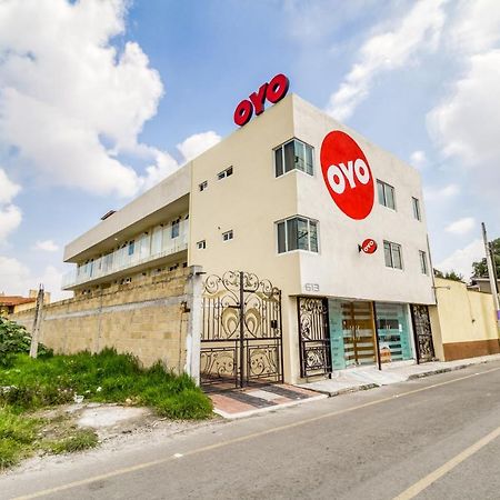 Oyo Hotel Familiar Tollan Cholula Εξωτερικό φωτογραφία